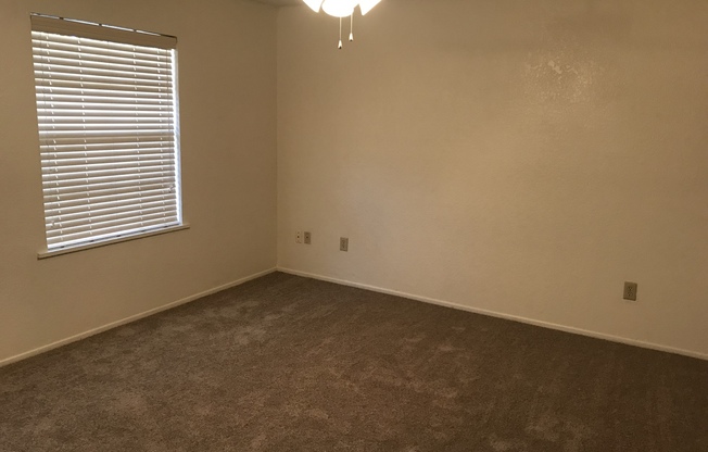 3 beds, 2 baths, $1,695