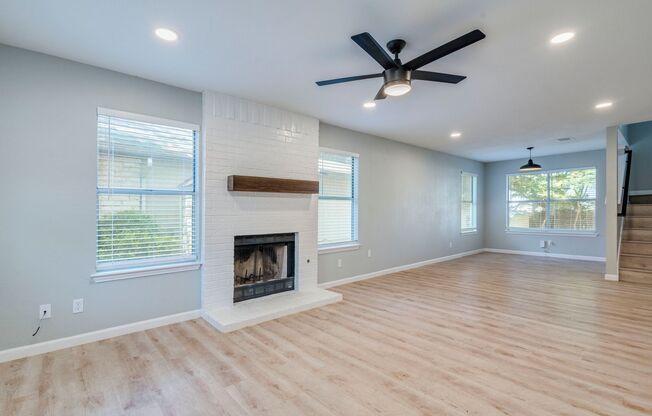 13808 LOTHIAN DR