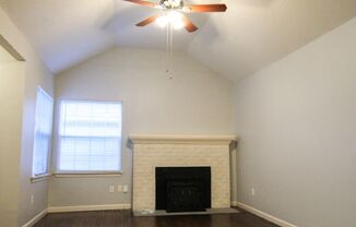 3 beds, 2 baths, $1,650