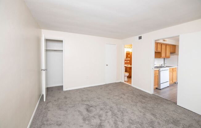 1 bed, 1 bath, 600 sqft, $1,020, Unit 115-B10