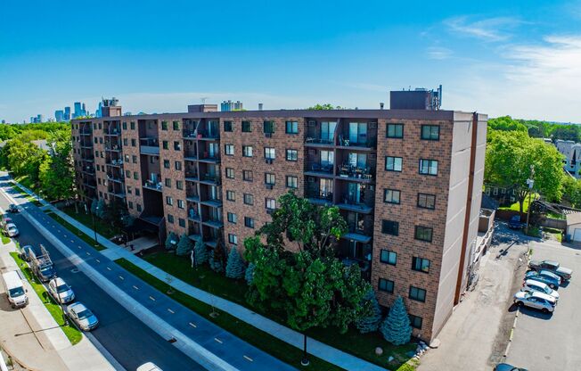 Studio, 1 bath, 494 sqft, $1,270, Unit 206