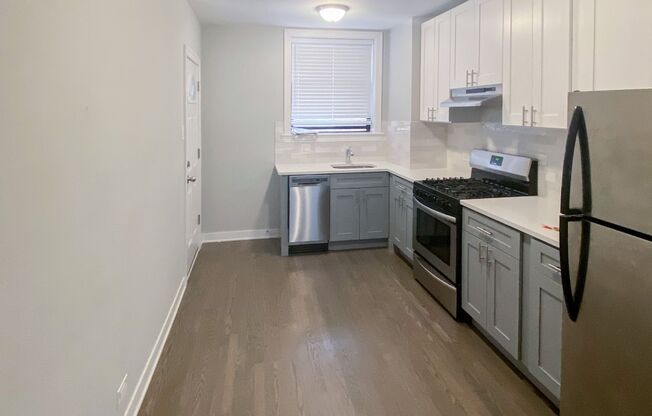 1 bed, 1 bath, 590 sqft, $1,875, Unit 1946-1O