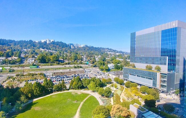 1 bed, 1 bath, $2,495, Unit UNIT 1300