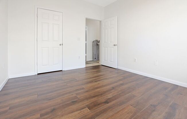 3 beds, 2 baths, $2,150, Unit Apt 711