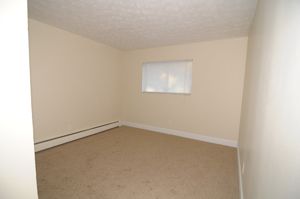 1 bed, 1 bath, 525 sqft, $750, Unit 13