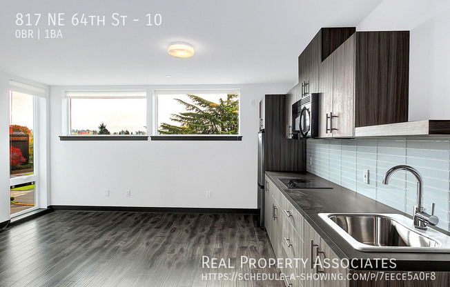 817 NE 64th St (oInnLiv)