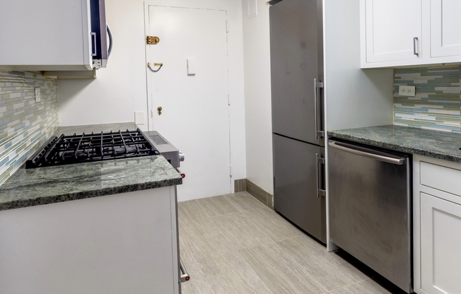 2 beds, 2 baths, $6,795, Unit 10F