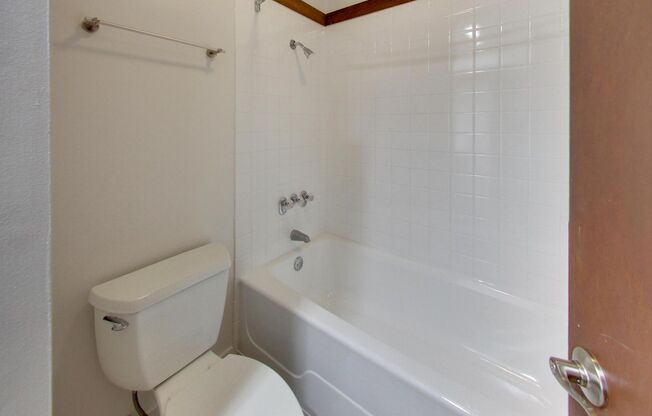 1 bed, 1 bath, 720 sqft, $2,457, Unit 23
