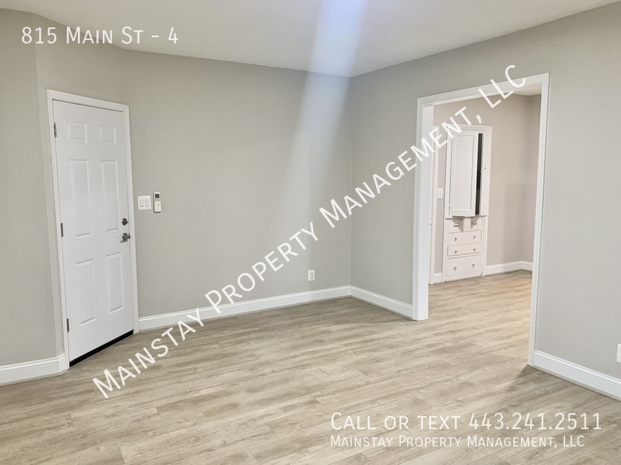 815 MAIN ST