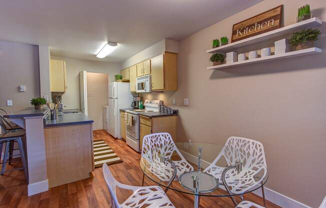 Apartment Property Management Portland, Commons at Sylvan Highlands