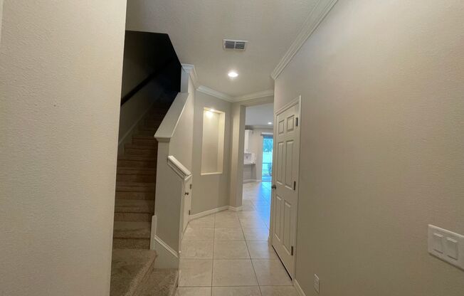 1061 Amber Leaf Trl, Wesley Chapel, FL 33544