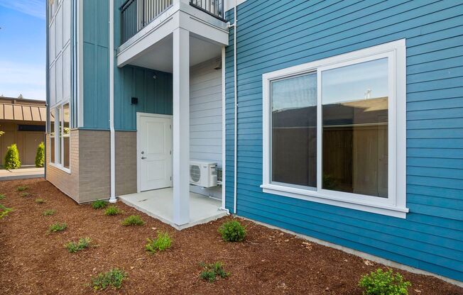 2 beds, 2 baths, 1,102 sqft, $1,950, Unit 306