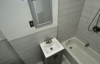 1 bed, 1 bath, $2,650, Unit GARDEN