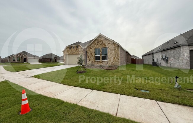 5105 AUBURN TRCE LN