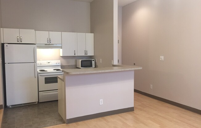 1 bed, 1 bath, 578 sqft, $1,288, Unit 120