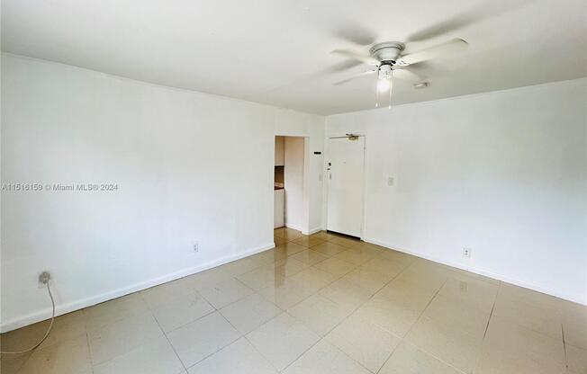 550 NORTHWEST 30 ST