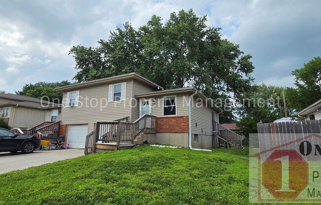 Spacious 3 Bedroom, 1 Bathroom Duplex for Rent in Independence, Missouri