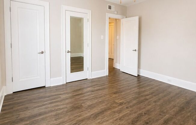 2 beds, 1 bath, 830 sqft, $1,495, Unit A9