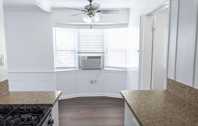 651-657 Huntley Drive Apartments