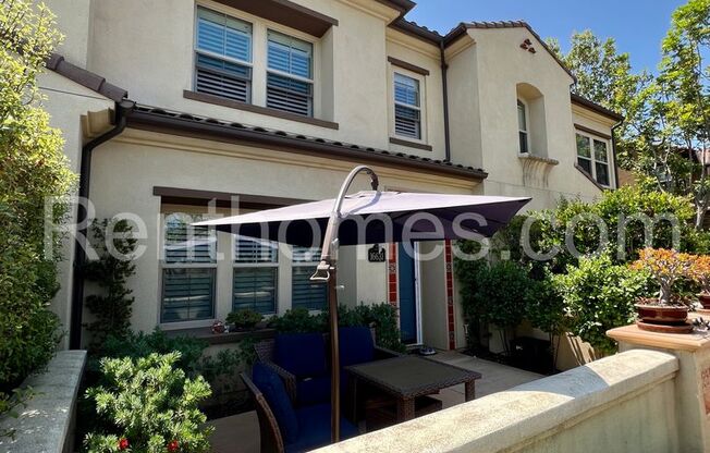 3 beds, 2.5 baths, $4,000