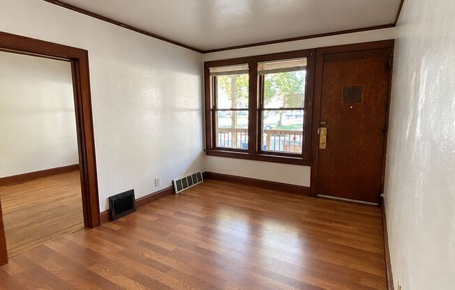 2260 S 7 ST