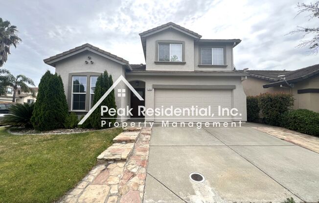 Updated 4bd/2.5ba Roseville Home with 2 Car Garage-Must See!