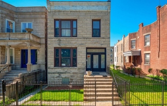 1649 W GARFIELD BLVD