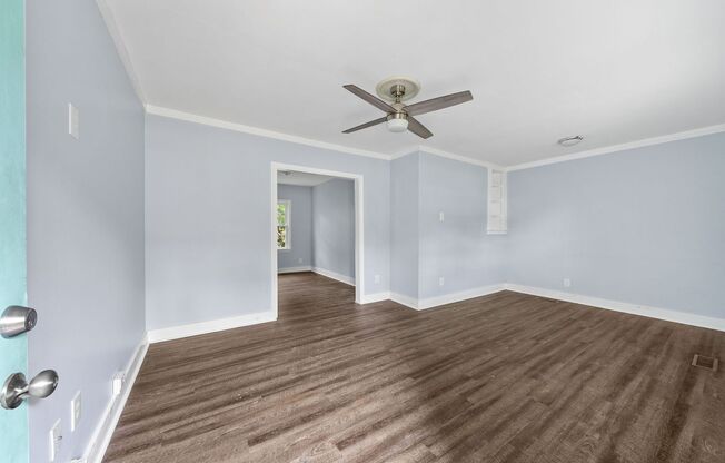 2 Bedroom Pet Friendly Home For Rent Near APSU & Downtown!