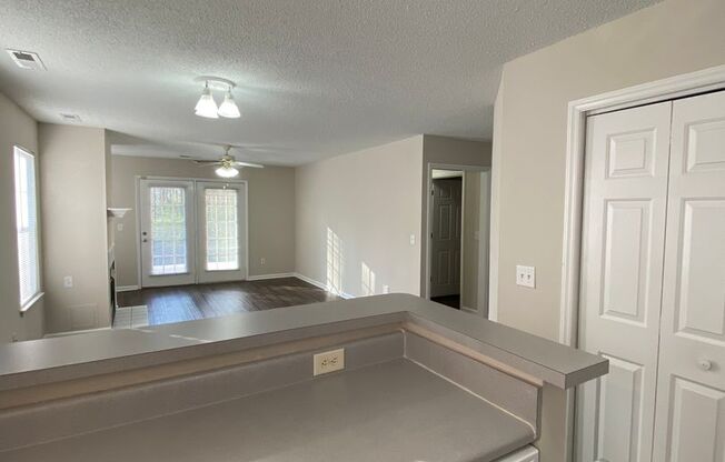 2 beds, 2 baths, 1,270 sqft, $1,375, Unit 2718-1