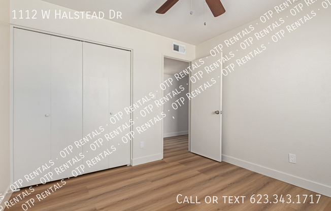 1112 W HALSTEAD DR