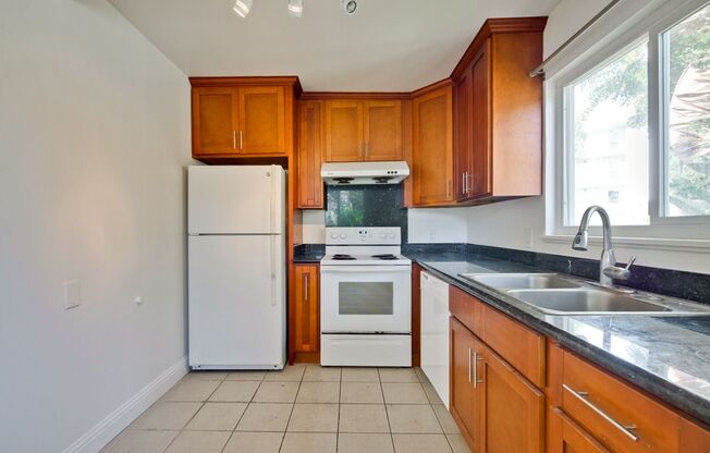 1 bed, 1 bath, 553 sqft, $2,795, Unit 338