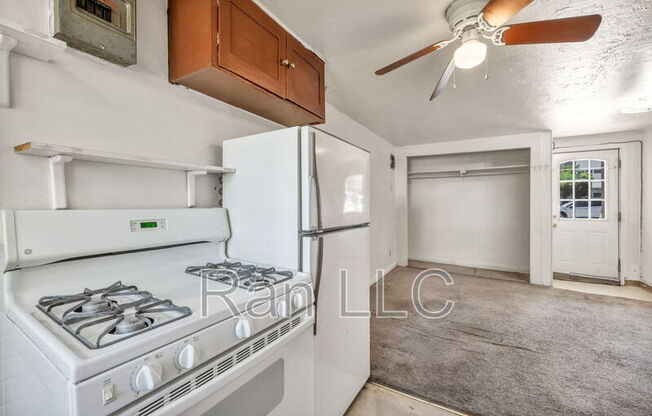 950 M HASKELL ST