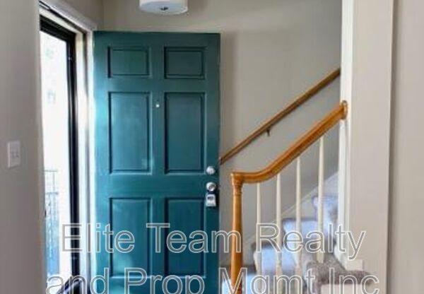 4657 OLD LANTERN WAY