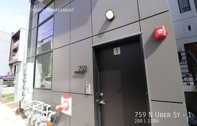 759 N UBER ST