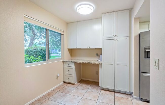 2 beds, 2 baths, $1,650, Unit UNIT 126