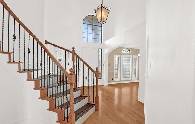 Beautiful Carrollton Home with 4 Bedrooms & Ideal Location