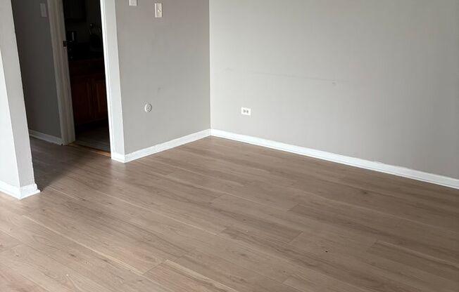1 bed, 1 bath, 765 sqft, $1,395, Unit Building 1-1A
