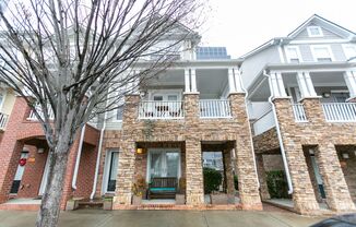 Sophisticated 3bd/3.5 Atlantic Station Townhome