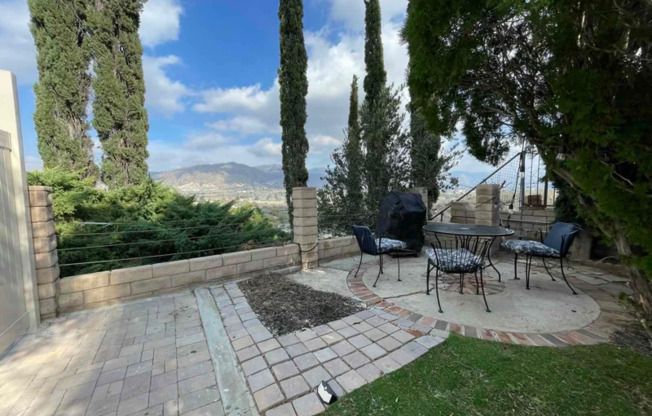 12800 WOODLEY AVE