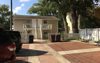 1/1 Condo in College Park