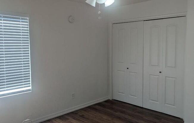 2 beds, 1 bath, $1,500, Unit Unit A