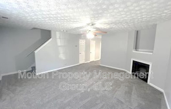 5556 PINERIDGE CT