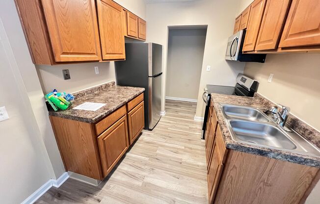 1 bed, 1 bath, 750 sqft, $855, Unit 68