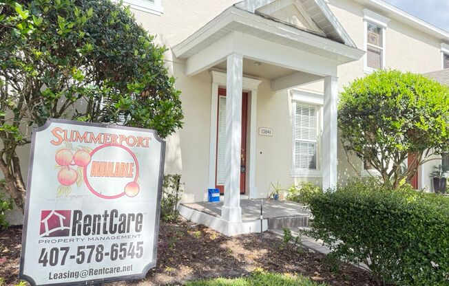 Spacious 3/2.5 Town House with garage in Summerport!  Available in April!