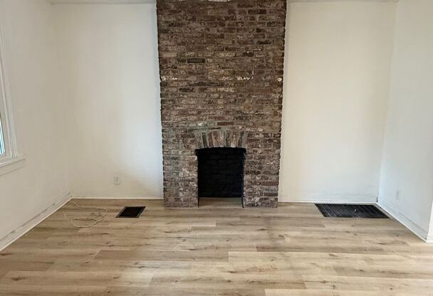 Newly Renovated 3 Bedroom in Arlington- New Kitchen and Bath with HUGE Backyard!!