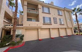 Gated Community / One Bedroom / 1 Car Garage