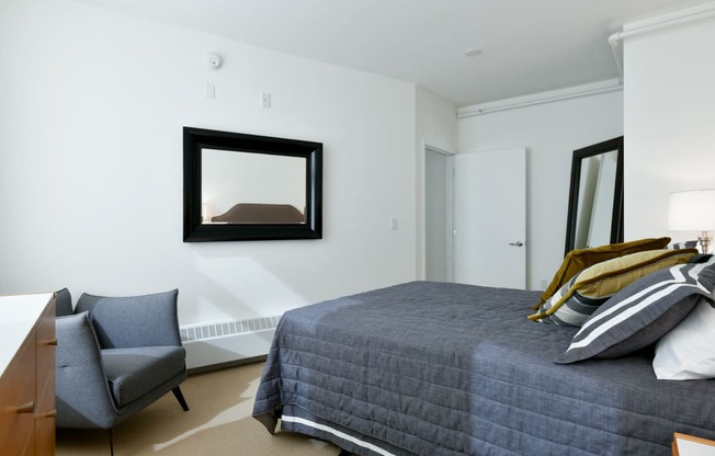 Large Comfortable Bedrooms at Venn Apartments, San Francisco, CA, 94102