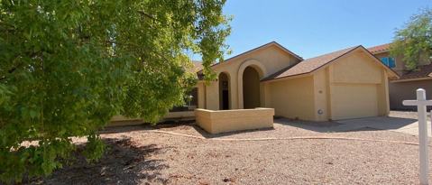 2325 W Gregg Dr