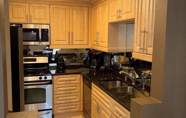 1 bed, 1 bath, $1,750, Unit 218