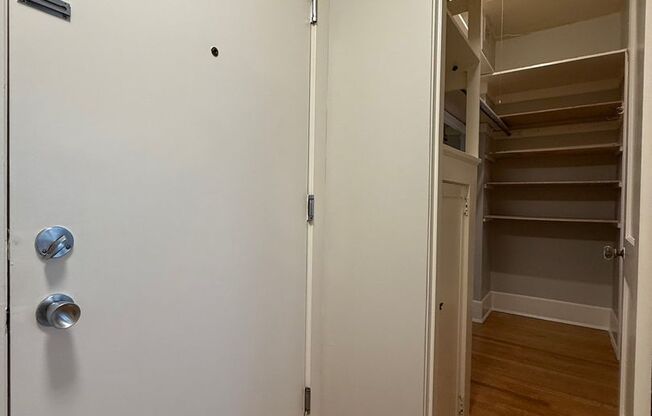 Studio, 1 bath, 510 sqft, $1,300, Unit 411